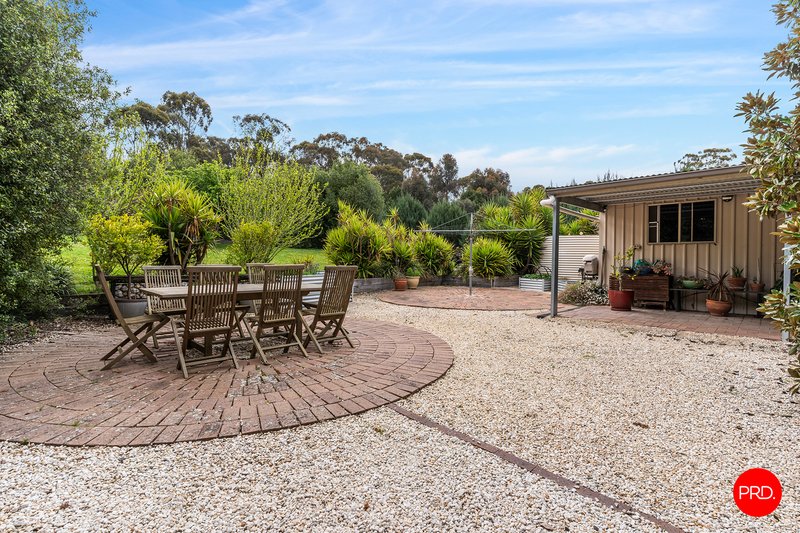 Photo - 19 Lawson Parade, Castlemaine VIC 3450 - Image 5