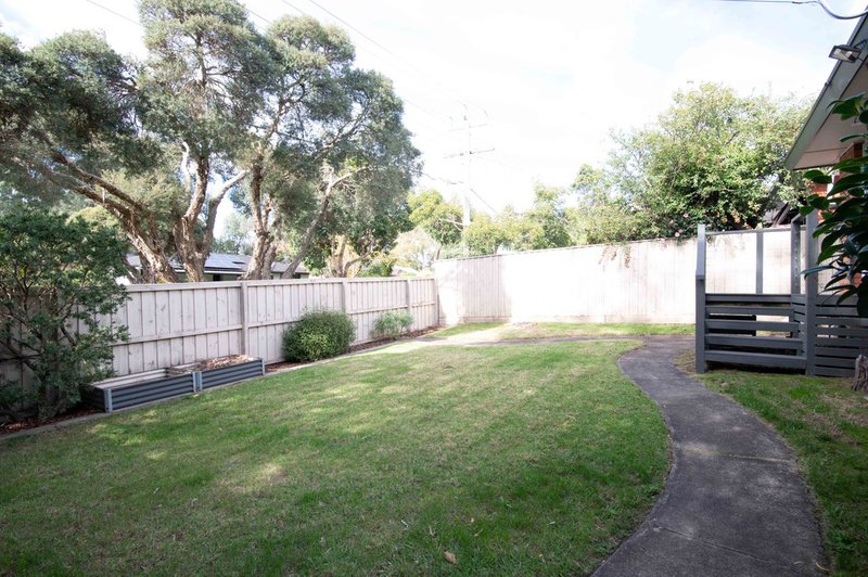 Photo - 19 Lee-Ann Crescent, Croydon VIC 3136 - Image 10