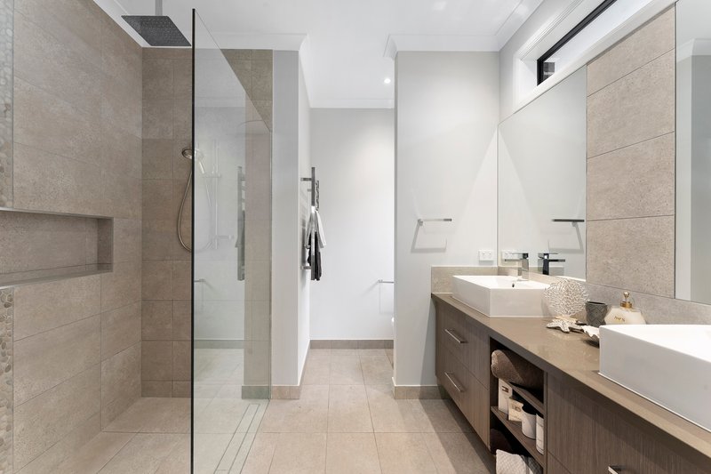 Photo - 19 Lee Ann Street, Blackburn South VIC 3130 - Image 9