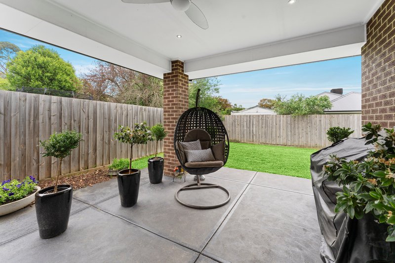 Photo - 19 Lee Ann Street, Blackburn South VIC 3130 - Image 11