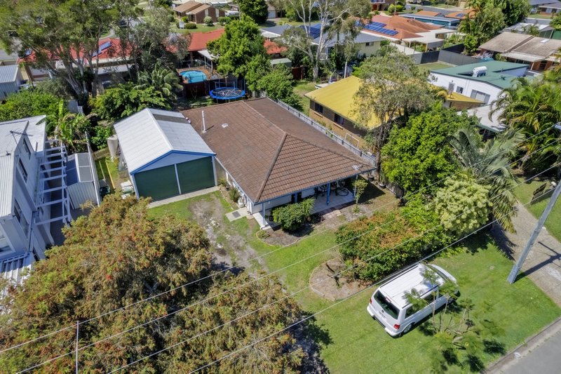 19 Lee Avenue, Bongaree QLD 4507