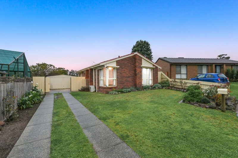 19 Leigh Court, Doveton VIC 3177