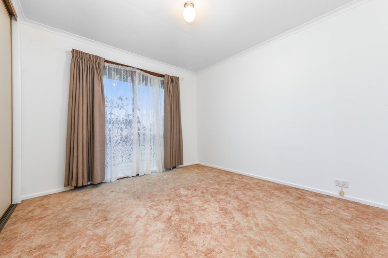 Photo - 19 Leigh Court, Doveton VIC 3177 - Image 7