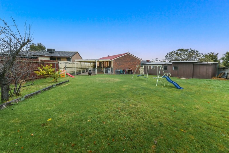 Photo - 19 Leigh Court, Doveton VIC 3177 - Image 14