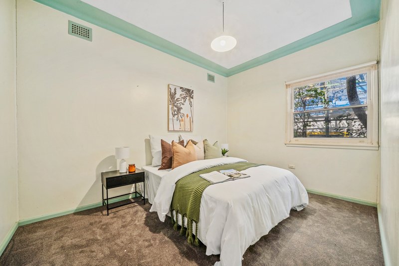 Photo - 19 Lennox Street, Old Toongabbie NSW 2146 - Image 8