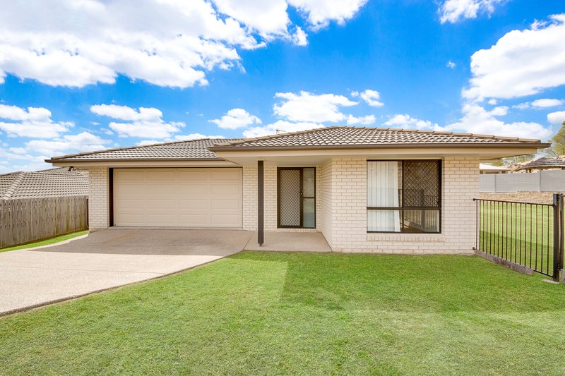 Photo - 19 Leslie Street, Clinton QLD 4680 - Image 2