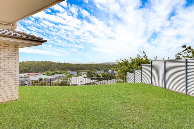 Photo - 19 Leslie Street, Clinton QLD 4680 - Image 15