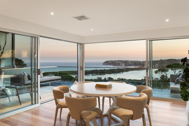 Photo - 19 Lincoln Avenue, Collaroy NSW 2097 - Image 2
