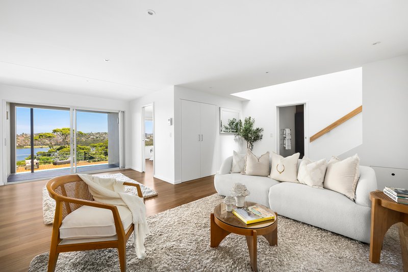 Photo - 19 Lincoln Avenue, Collaroy NSW 2097 - Image 4