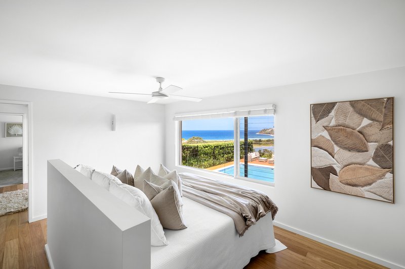 Photo - 19 Lincoln Avenue, Collaroy NSW 2097 - Image 5