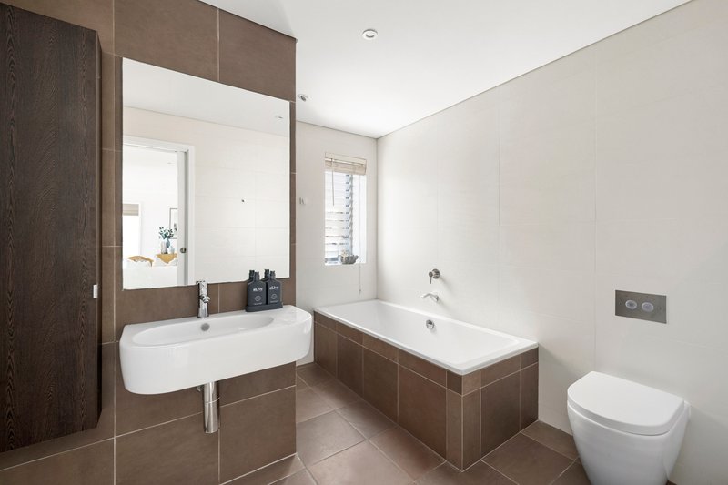 Photo - 19 Lincoln Avenue, Collaroy NSW 2097 - Image 6