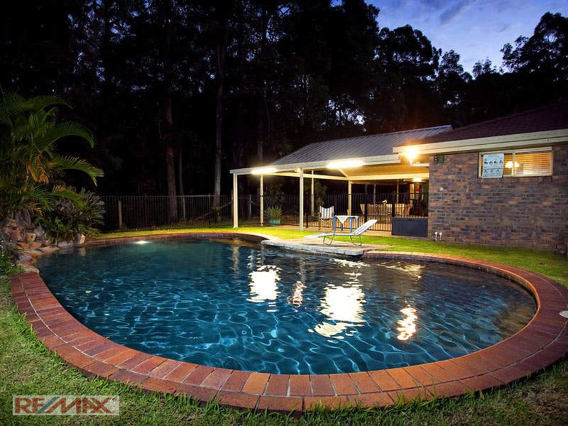 Photo - 19 Lindale Court. , Cashmere QLD 4500 - Image 2