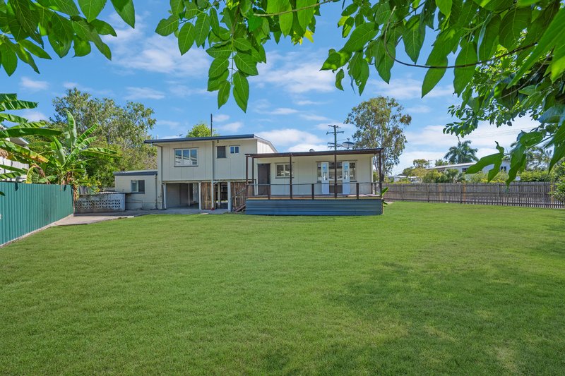 Photo - 19 Lindeman Avenue, Cranbrook QLD 4814 - Image 3