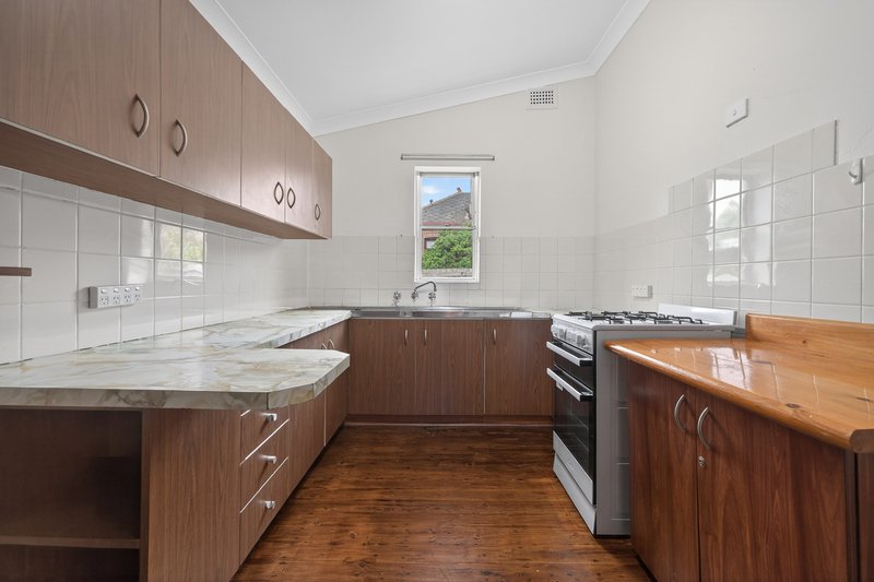 Photo - 19 Linden Avenue, Punchbowl NSW 2196 - Image 4