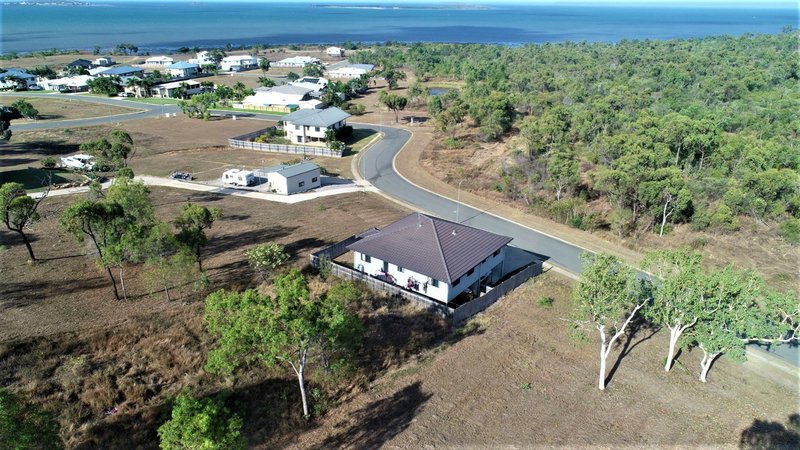 Photo - 19 Links Road, Bowen QLD 4805 - Image 6