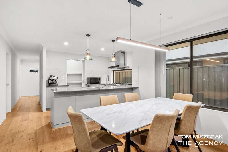 Photo - 19 Little Close, East Cannington WA 6107 - Image 7