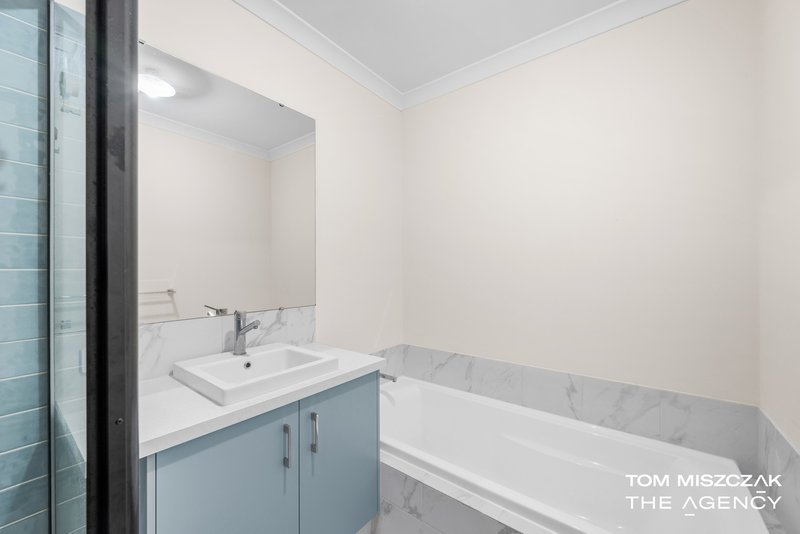 Photo - 19 Little Close, East Cannington WA 6107 - Image 19