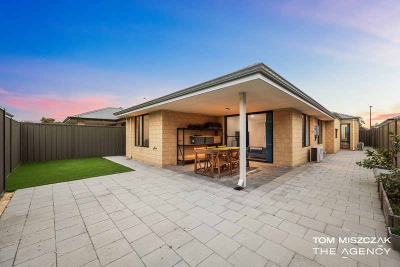 Photo - 19 Little Close, East Cannington WA 6107 - Image 22