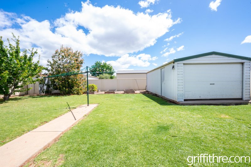 Photo - 19 Little Road, Griffith NSW 2680 - Image 9