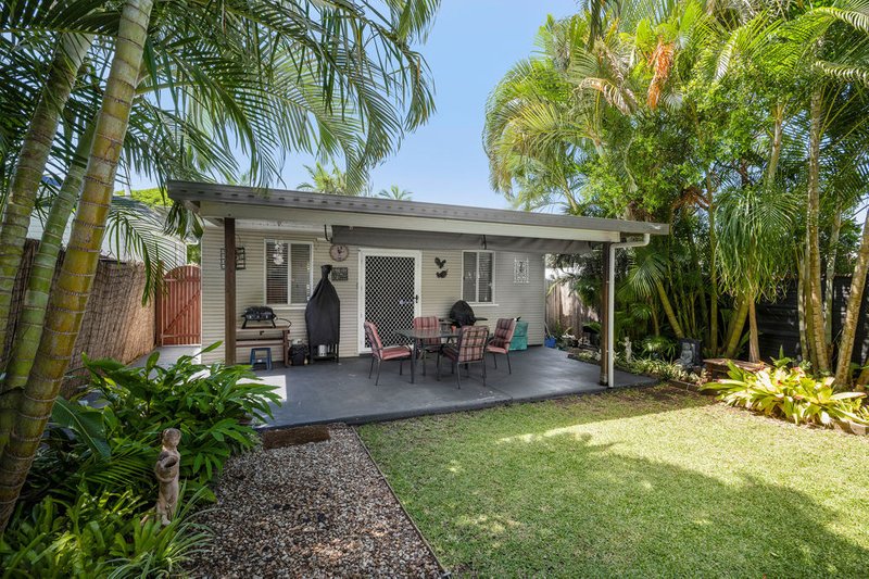 Photo - 19 Livermore Street, Redcliffe QLD 4020 - Image 12