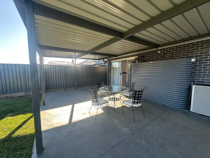 Photo - 19 Long Reef Circuit, Gregory Hills NSW 2557 - Image 10