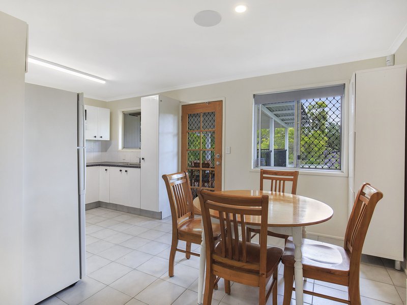 Photo - 19 Longford St , Everton Hills QLD 4053 - Image 9