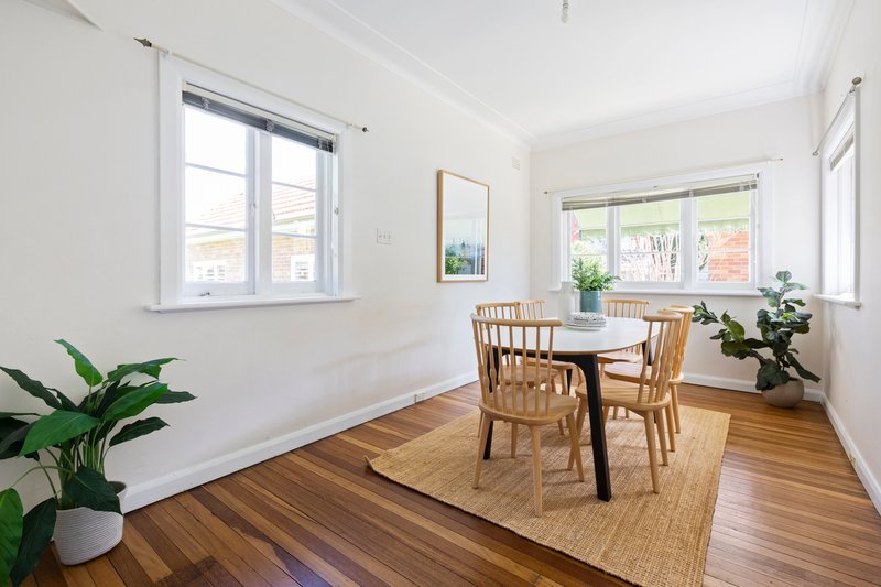 Photo - 19 Lovett Street, Manly Vale NSW 2093 - Image 3