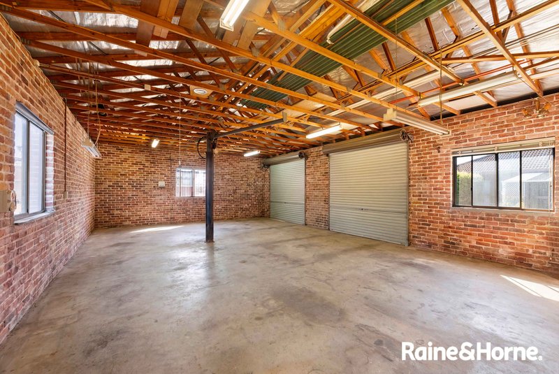 Photo - 19 Lovoni Street, Cabramatta NSW 2166 - Image 10