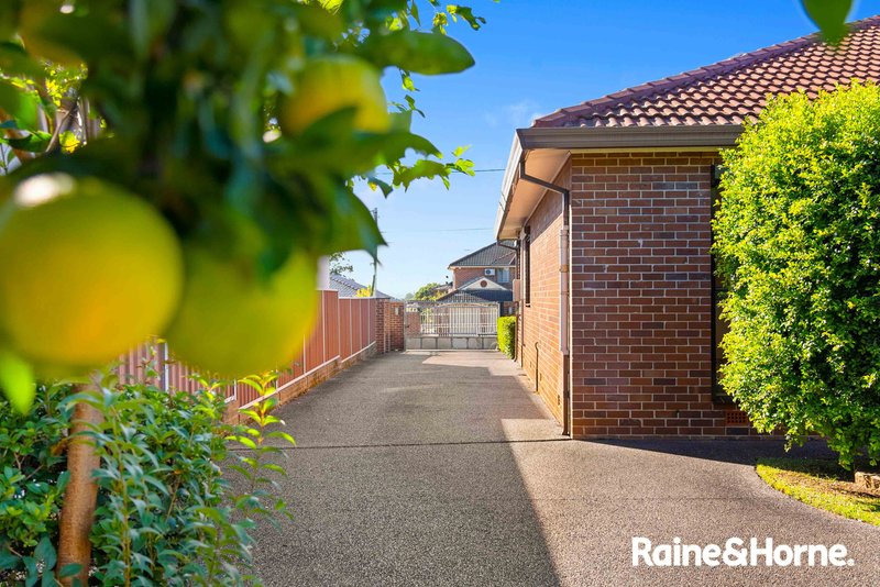 Photo - 19 Lovoni Street, Cabramatta NSW 2166 - Image 13