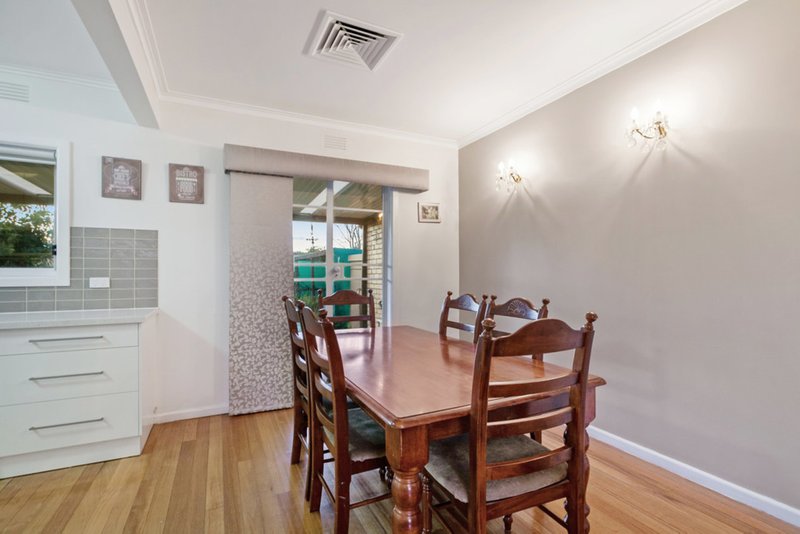 Photo - 19 Lucille Avenue, Reservoir VIC 3073 - Image 5