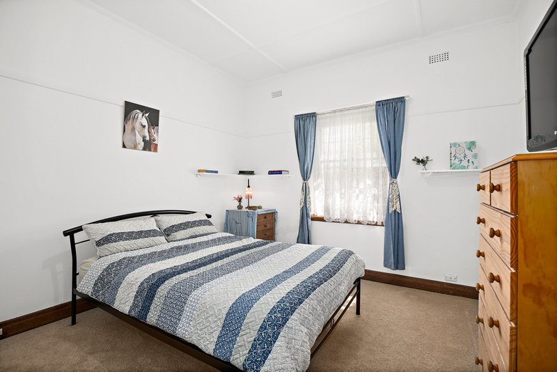 Photo - 19 Lucknow Street, Travancore VIC 3032 - Image 8