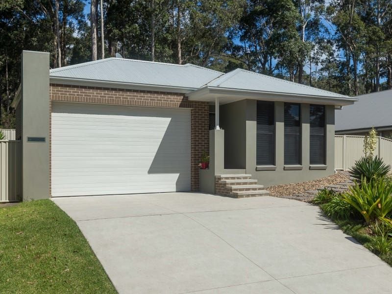 Photo - 19 Luks Way, Batemans Bay NSW 2536 - Image 2