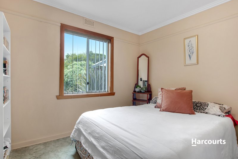 Photo - 19 Madden Crescent, Devonport TAS 7310 - Image 9