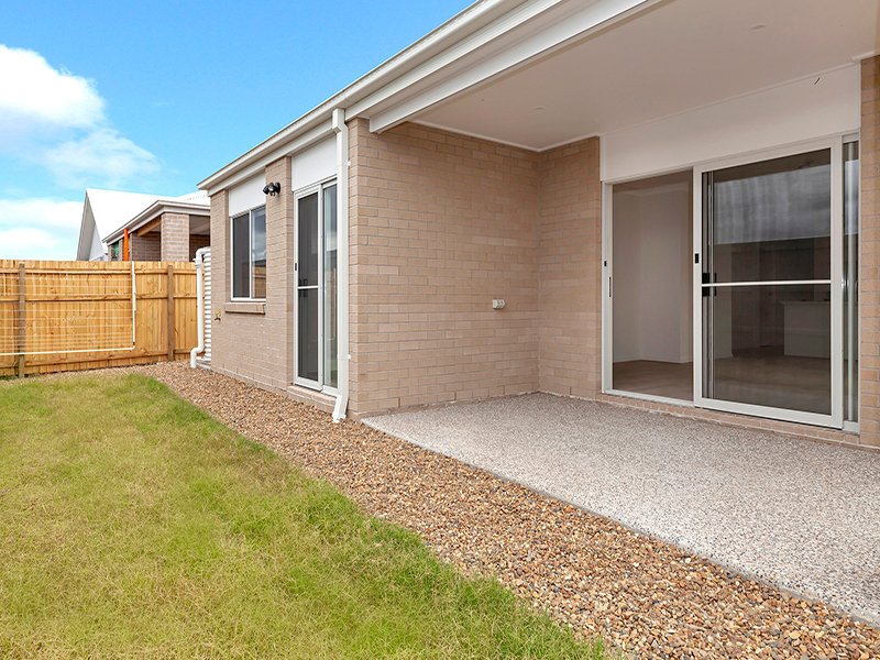 Photo - 19 Madeleine Street, Nirimba QLD 4551 - Image 10