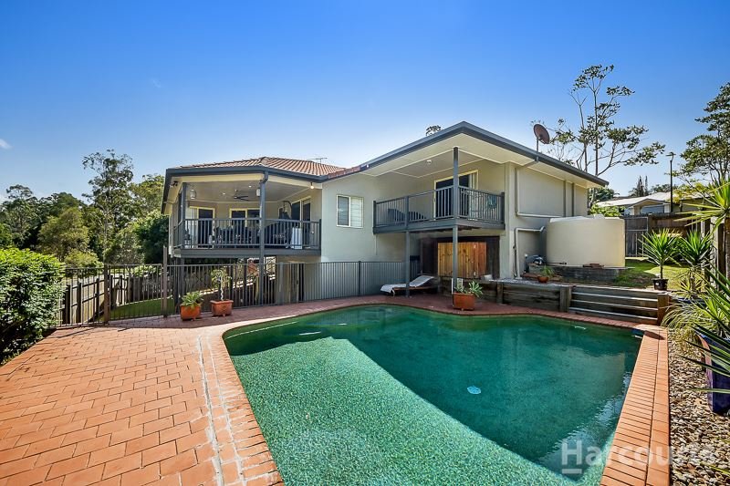 Photo - 19 Mahogany Place, Bridgeman Downs QLD 4035 - Image 11