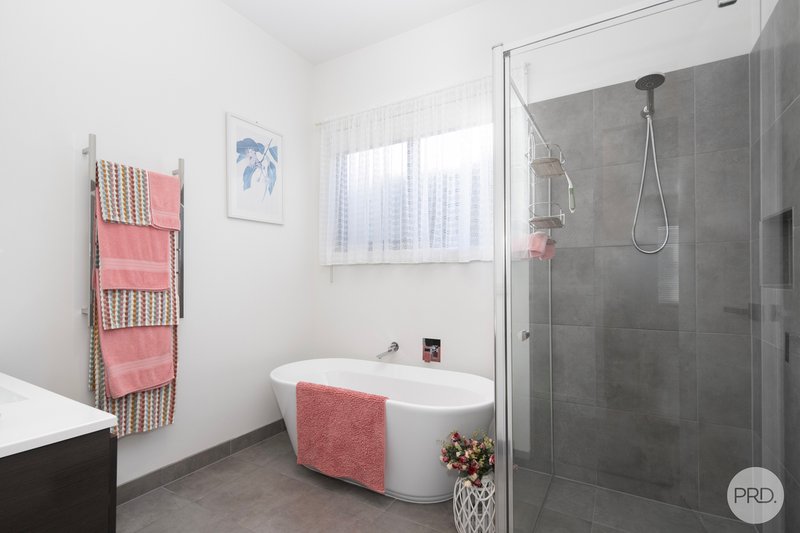 Photo - 19 Main Street, Gordon VIC 3345 - Image 12