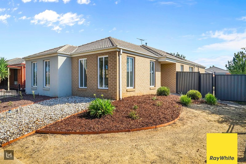 Photo - 19 Mallina Glen, Tarneit VIC 3029 - Image 2