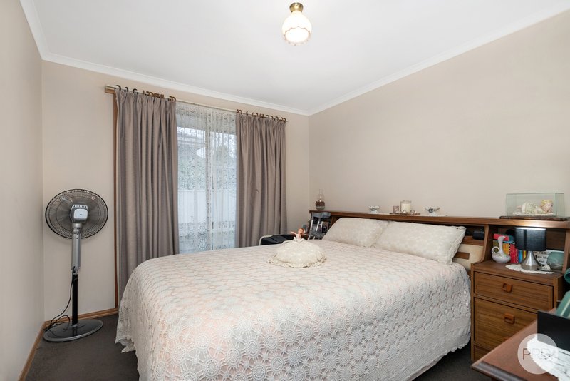 Photo - 1/9 Margaret Avenue, Ballarat North VIC 3350 - Image 5