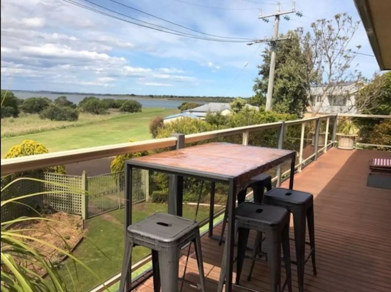 Photo - 19 Marina Drive, Paynesville VIC 3880 - Image 9