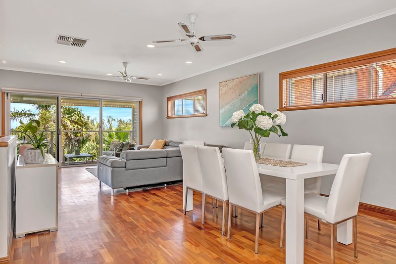 Photo - 19 Marine Avenue, Hallett Cove SA 5158 - Image 11