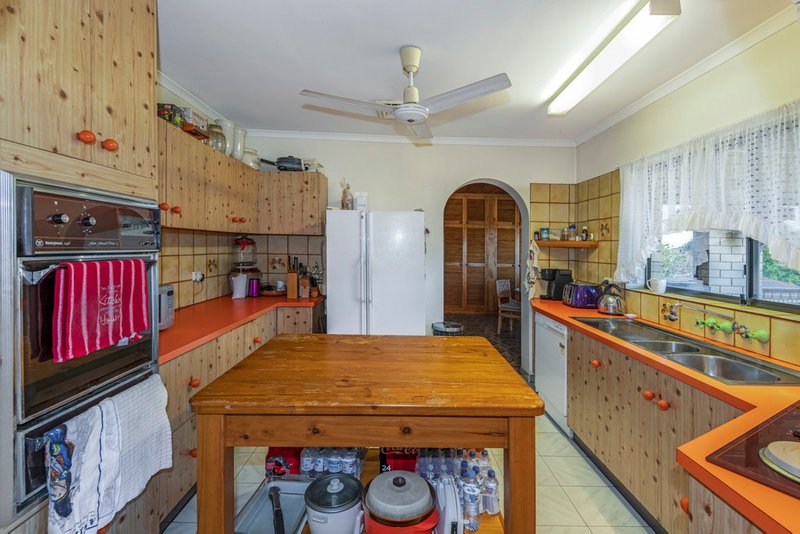 Photo - 19 Marsala Street, Carseldine QLD 4034 - Image 12