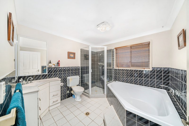 Photo - 19 Marscay Court, Burpengary QLD 4505 - Image 10