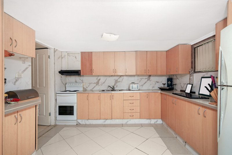 Photo - 19 Marshall Street, Bankstown NSW 2200 - Image 4