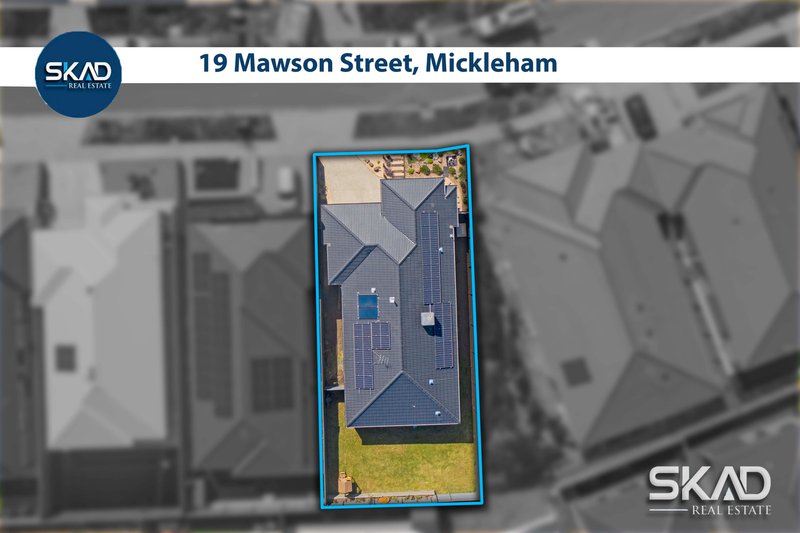 Photo - 19 Mawson Street, Mickleham VIC 3064 - Image 15