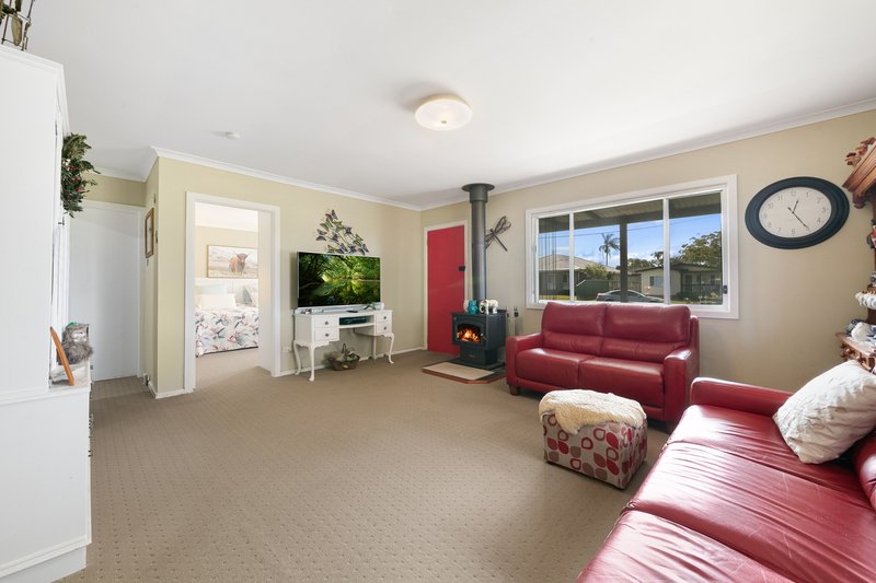 19 Maxwell Avenue, Gorokan NSW 2263