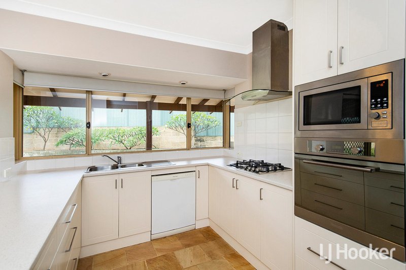 Photo - 19 Maywood Way, Wannanup WA 6210 - Image 3