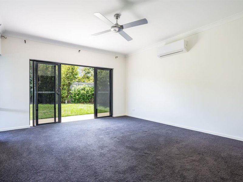 Photo - 19 Mcalister Avenue, Kewarra Beach QLD 4879 - Image 10