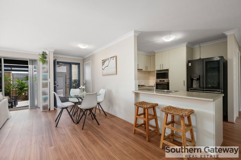 Photo - 19 Mcdermott Road, Kwinana Town Centre WA 6167 - Image 2