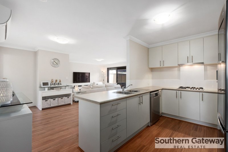 Photo - 19 Mcdermott Road, Kwinana Town Centre WA 6167 - Image 10