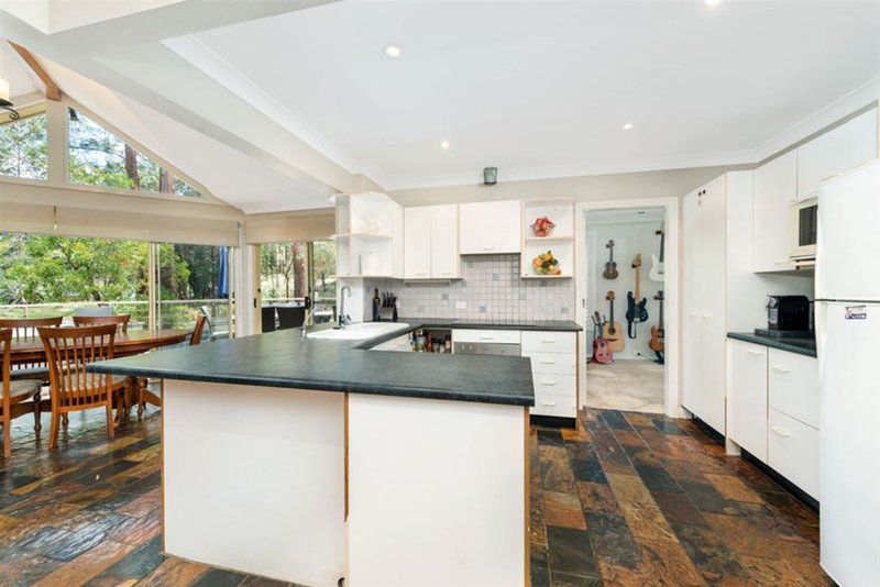 Photo - 19 Mcdonald Street, North Rocks NSW 2151 - Image 4